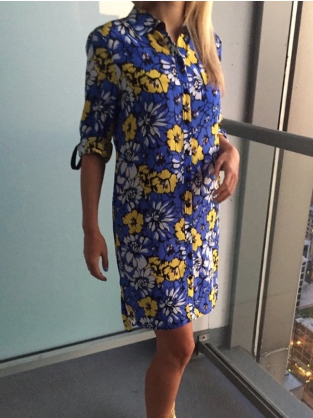 DVF Diane Von Furstenberg Silk Shirt Dress Blue Yellow Floral Button Down Size 4